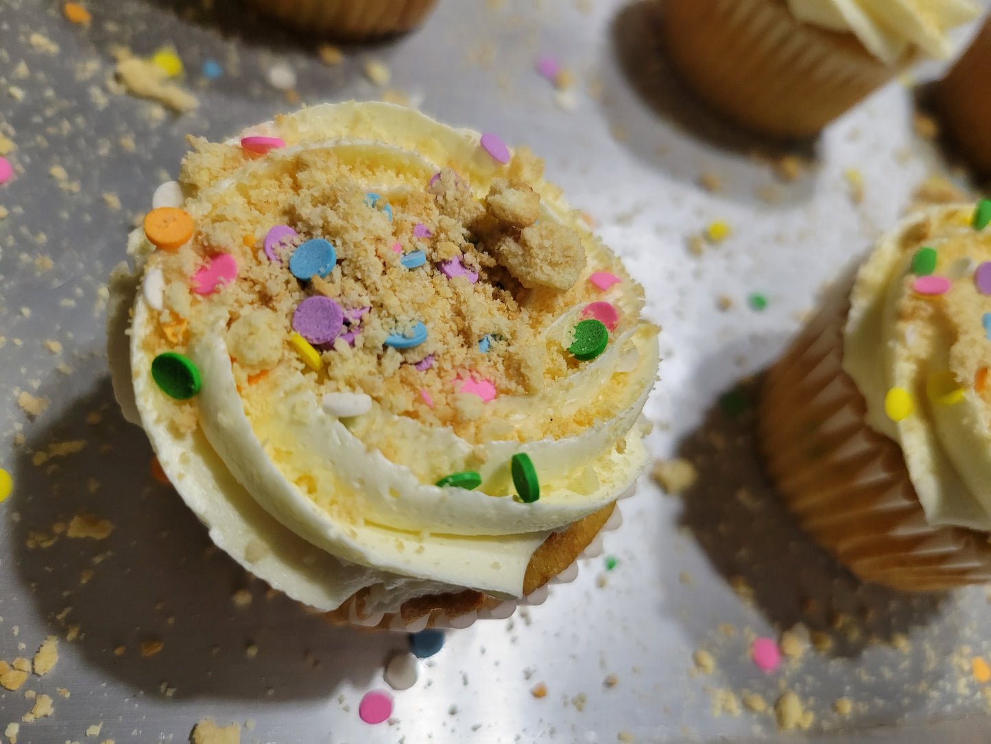 Vanilla Confetti Cupcake